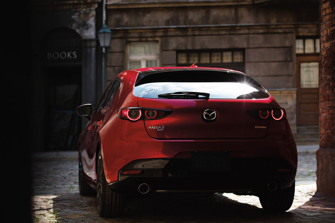 マツダ公式中古車検索サイトに Mazda3 の姿が現れる K Blog Next