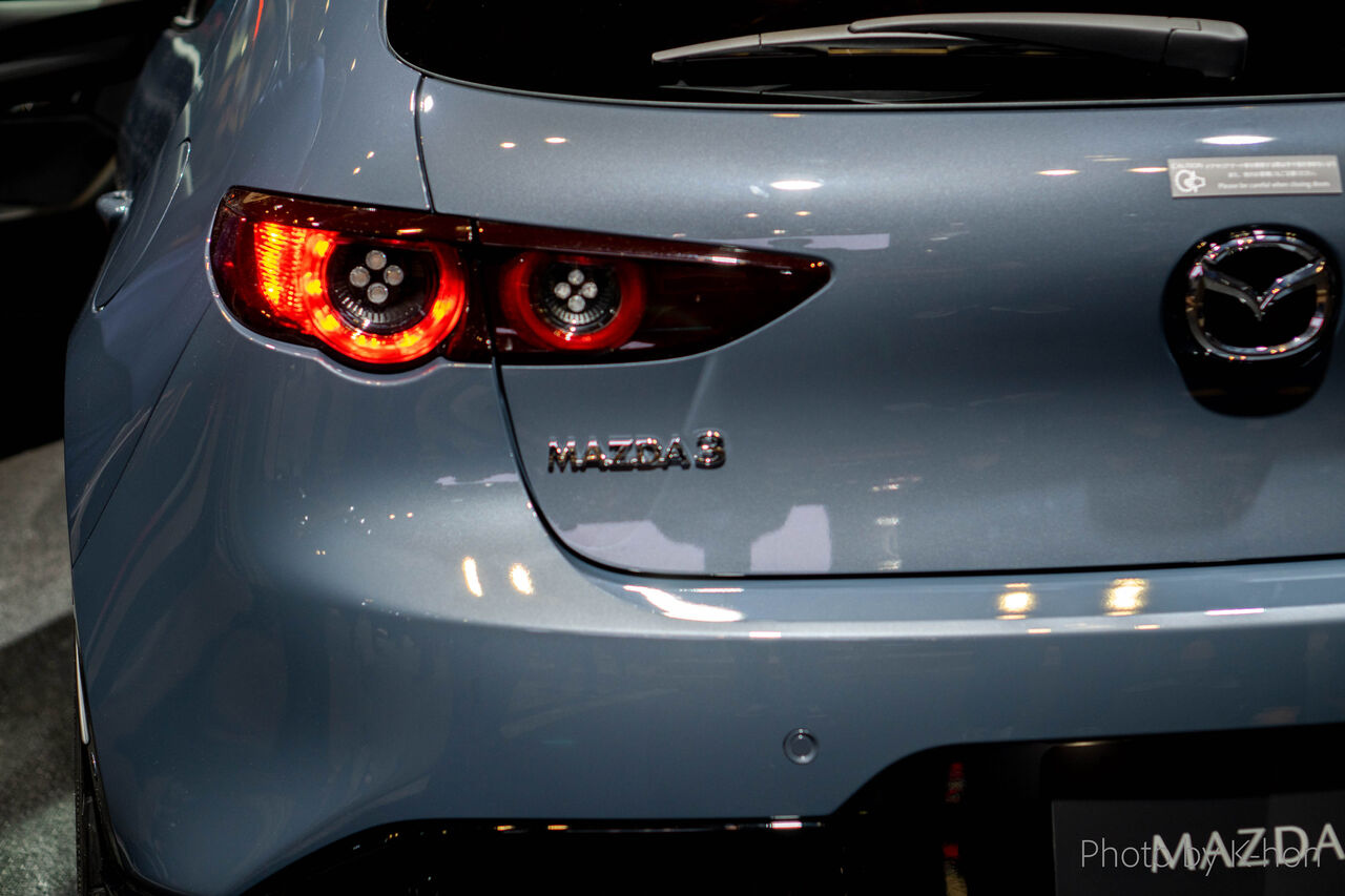 Mazda3に 2カメラドライブレコーダー が追加されました K Blog Next
