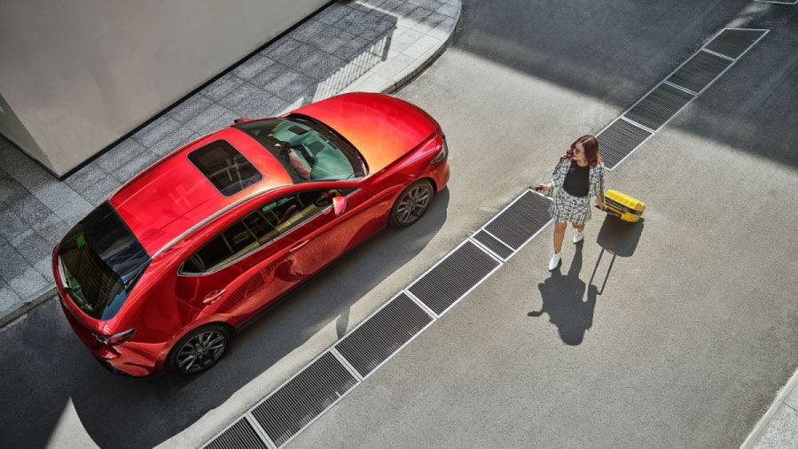 Mazda3の純正 ルーフレール を上から見た画像について K Blog Next