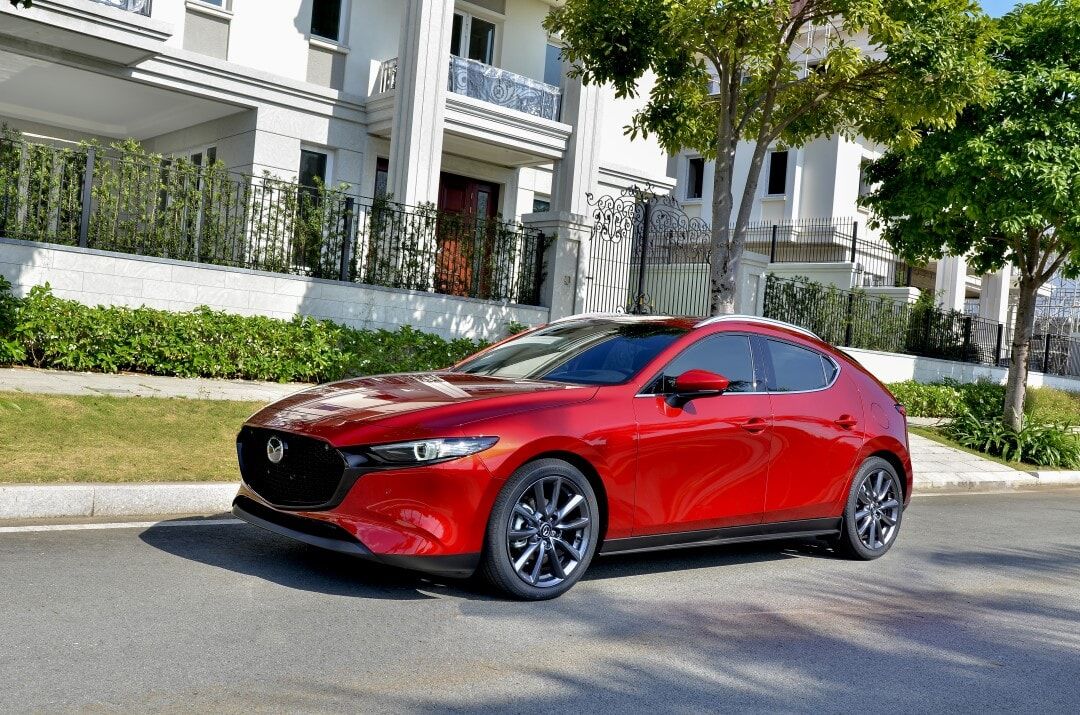Mazda3の純正 ルーフレール を上から見た画像について K Blog Next
